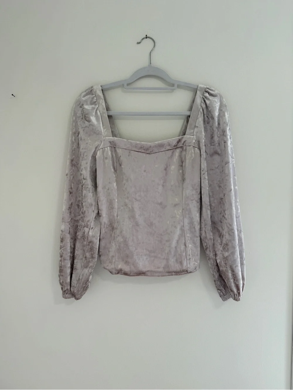 Anthropologie Crushed Velvet Blush Pink Square-Neck Puff Sleeve Top
